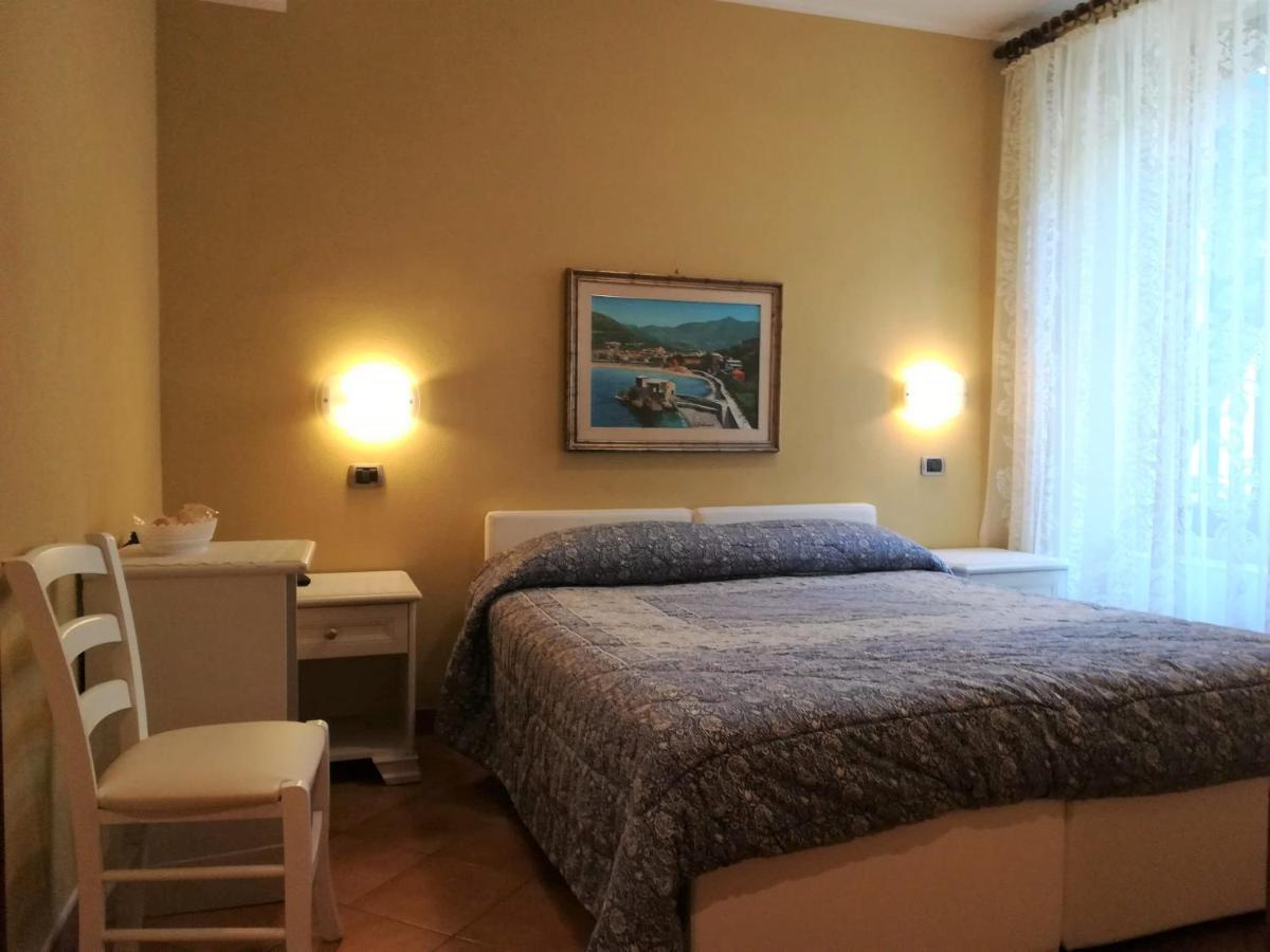 Affittacamere La Loggia Levanto Bagian luar foto
