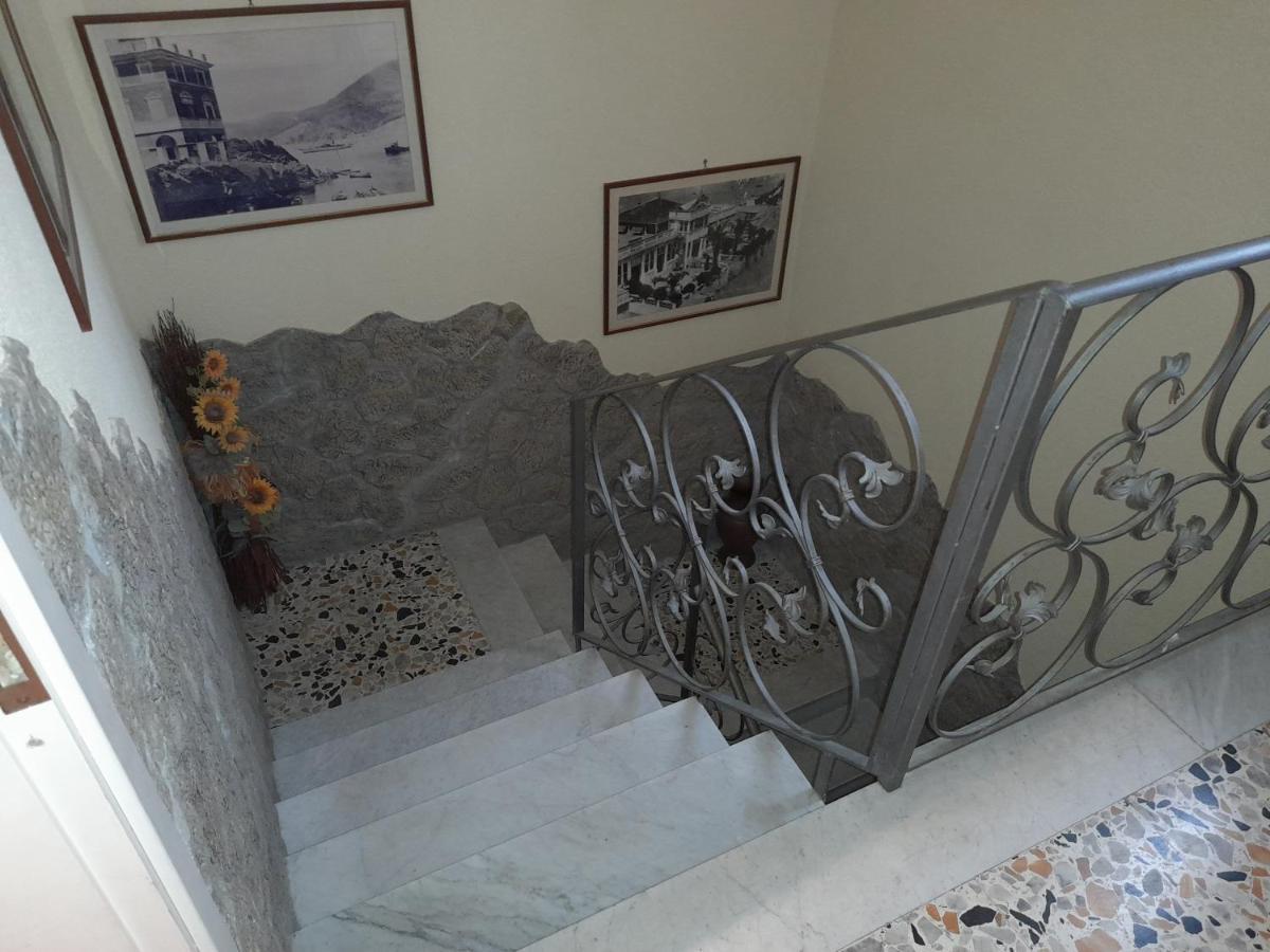 Affittacamere La Loggia Levanto Bagian luar foto